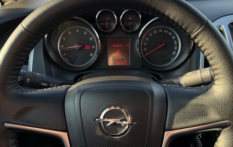 Opel Astra J, 2013 год, 850 000 рублей, 7 фотография