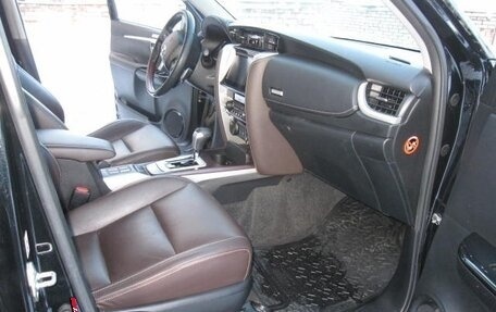 Toyota Fortuner II, 2018 год, 4 200 000 рублей, 3 фотография