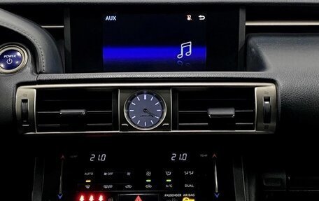 Lexus IS III, 2013 год, 1 990 000 рублей, 5 фотография