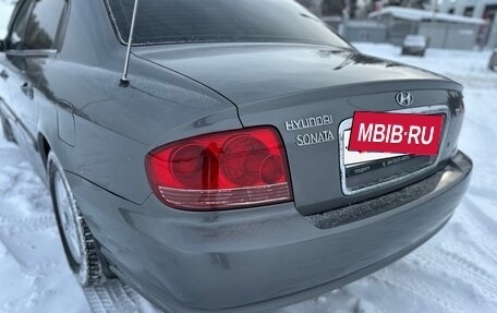 Hyundai Sonata IV рестайлинг, 2002 год, 350 000 рублей, 7 фотография