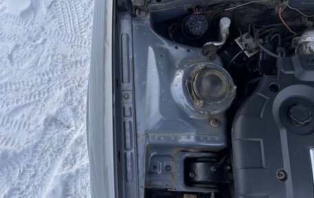 Hyundai Sonata IV рестайлинг, 2002 год, 350 000 рублей, 22 фотография