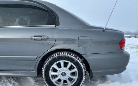 Hyundai Sonata IV рестайлинг, 2002 год, 350 000 рублей, 27 фотография
