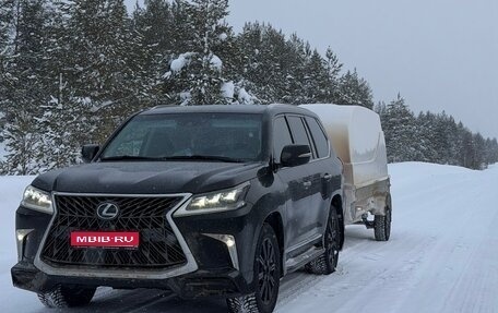 Lexus LX III, 2017 год, 7 950 000 рублей, 1 фотография