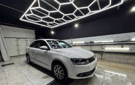 Volkswagen Jetta VI, 2012 год, 850 000 рублей, 4 фотография