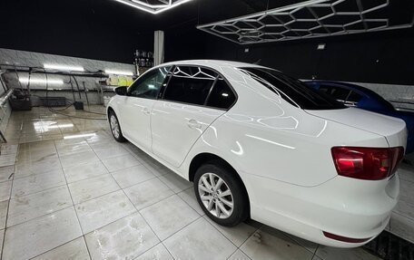 Volkswagen Jetta VI, 2012 год, 850 000 рублей, 6 фотография