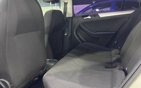 Volkswagen Jetta VI, 2012 год, 850 000 рублей, 16 фотография