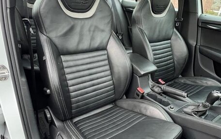 Skoda Octavia RS, 2014 год, 1 950 000 рублей, 15 фотография