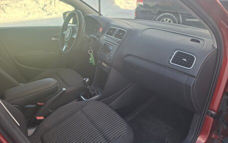 Volkswagen Polo VI (EU Market), 2013 год, 575 000 рублей, 11 фотография