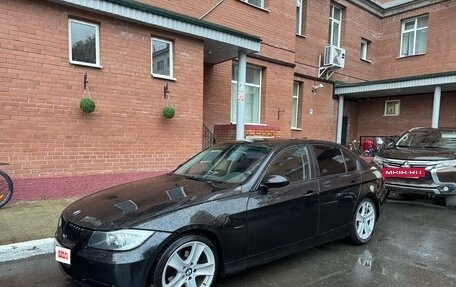 BMW 3 серия, 2005 год, 800 000 рублей, 4 фотография