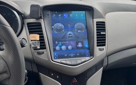 Chevrolet Cruze II, 2010 год, 570 000 рублей, 20 фотография