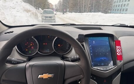 Chevrolet Cruze II, 2010 год, 570 000 рублей, 19 фотография