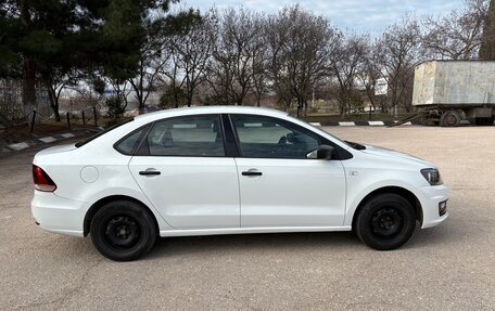 Volkswagen Polo VI (EU Market), 2019 год, 650 000 рублей, 4 фотография