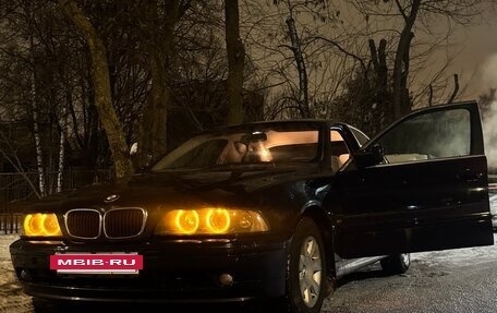 BMW 5 серия, 2001 год, 700 000 рублей, 3 фотография