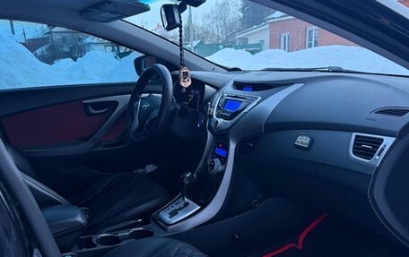 Hyundai Elantra V, 2011 год, 950 000 рублей, 7 фотография