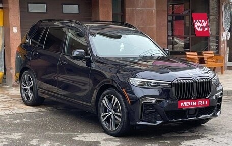 BMW X7, 2021 год, 7 790 000 рублей, 2 фотография
