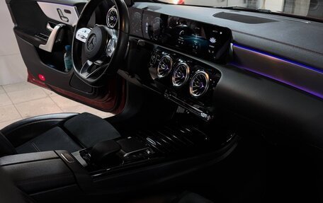 Mercedes-Benz CLA, 2021 год, 2 750 000 рублей, 4 фотография