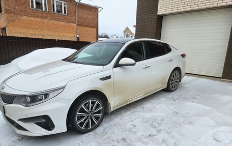 KIA Optima IV, 2018 год, 2 200 000 рублей, 4 фотография