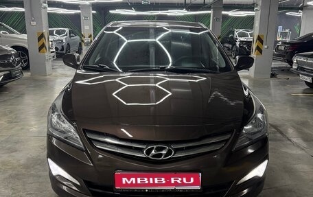 Hyundai Solaris II рестайлинг, 2016 год, 1 070 000 рублей, 1 фотография