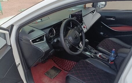 Toyota Corolla, 2021 год, 2 200 000 рублей, 9 фотография