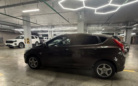 Hyundai Solaris II рестайлинг, 2016 год, 1 070 000 рублей, 4 фотография