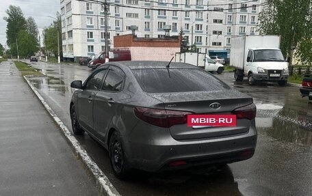 KIA Rio III рестайлинг, 2011 год, 1 050 000 рублей, 3 фотография