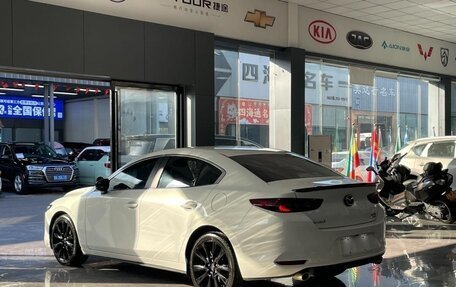 Mazda 3, 2022 год, 1 770 000 рублей, 7 фотография