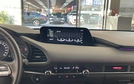 Mazda 3, 2022 год, 1 770 000 рублей, 10 фотография