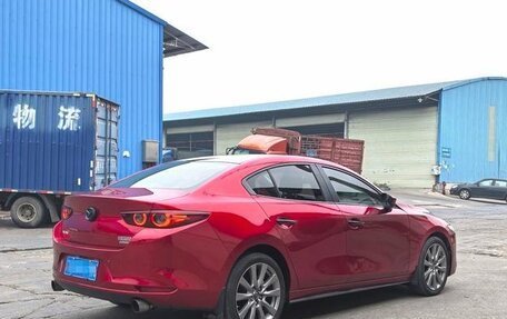 Mazda 3, 2022 год, 1 350 000 рублей, 5 фотография