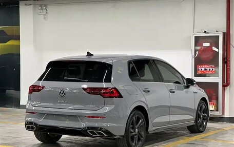 Volkswagen Golf VIII, 2022 год, 2 050 000 рублей, 9 фотография