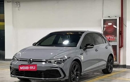 Volkswagen Golf VIII, 2022 год, 2 050 000 рублей, 7 фотография