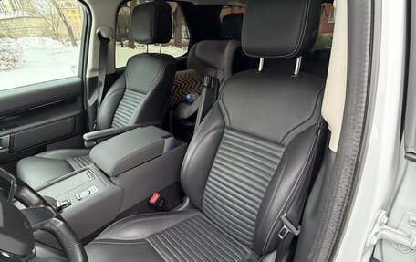 Land Rover Discovery IV, 2022 год, 7 700 000 рублей, 18 фотография