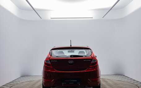 Hyundai Solaris II рестайлинг, 2013 год, 770 000 рублей, 4 фотография