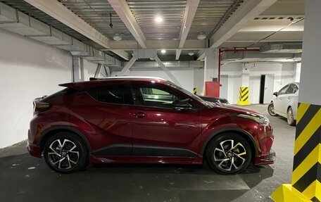 Toyota C-HR I рестайлинг, 2017 год, 1 950 000 рублей, 2 фотография