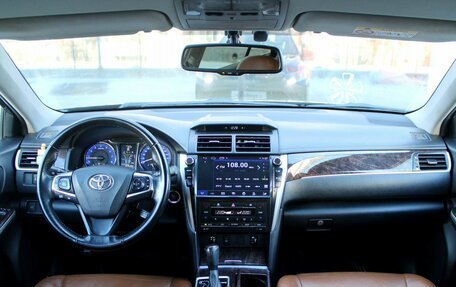 Toyota Camry, 2016 год, 1 780 000 рублей, 11 фотография