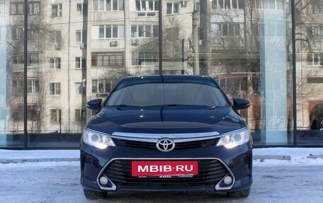 Toyota Camry, 2016 год, 1 780 000 рублей, 2 фотография