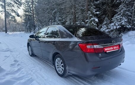 Toyota Camry, 2013 год, 1 495 000 рублей, 5 фотография