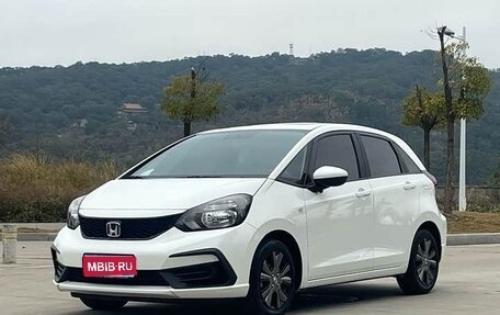 Honda Fit, 2022 год, 1 200 000 рублей, 1 фотография