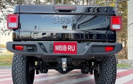 Jeep Gladiator, 2021 год, 6 950 000 рублей, 7 фотография