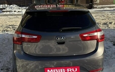 KIA Rio III рестайлинг, 2015 год, 1 050 000 рублей, 2 фотография