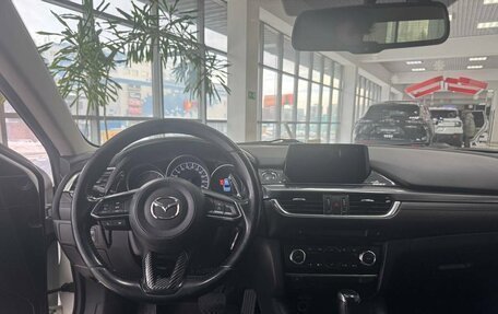 Mazda 6, 2017 год, 1 846 000 рублей, 10 фотография