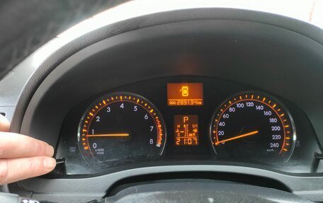 Toyota Avensis III рестайлинг, 2011 год, 1 000 000 рублей, 9 фотография