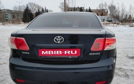 Toyota Avensis III рестайлинг, 2011 год, 1 000 000 рублей, 6 фотография