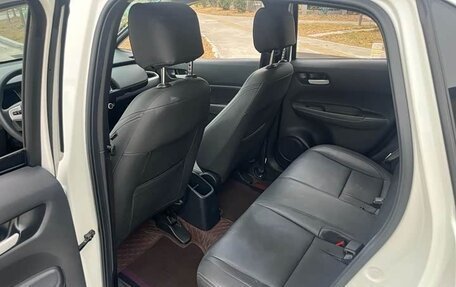 Honda Fit, 2022 год, 1 200 000 рублей, 15 фотография