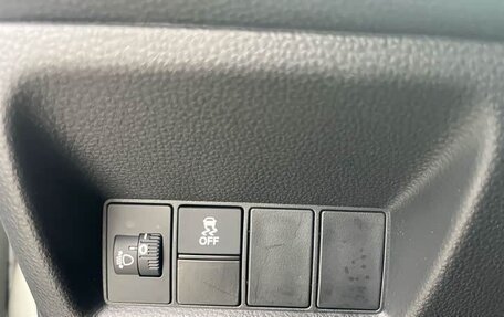 Honda Fit, 2022 год, 1 200 000 рублей, 17 фотография