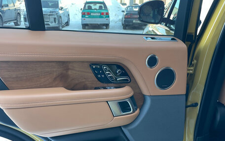 Land Rover Range Rover IV рестайлинг, 2021 год, 11 200 000 рублей, 16 фотография