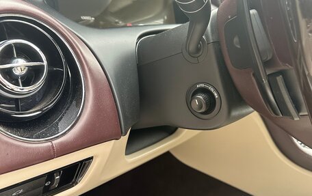 Jaguar XJ IV (X351), 2014 год, 2 350 000 рублей, 18 фотография