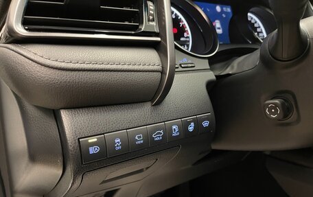 Toyota Camry, 2021 год, 3 350 000 рублей, 8 фотография