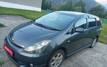 Toyota Wish II, 2004 год, 805 000 рублей, 1 фотография