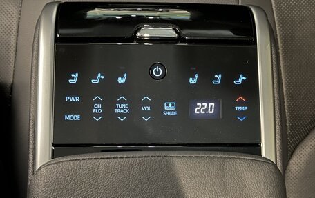 Toyota Camry, 2021 год, 3 350 000 рублей, 13 фотография