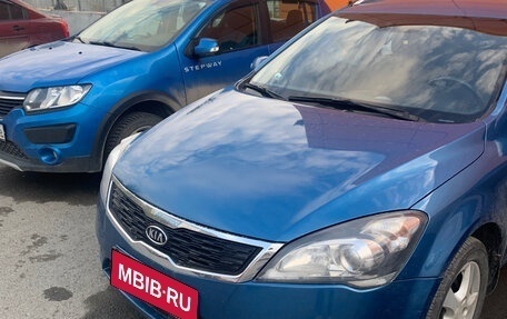 KIA cee'd I рестайлинг, 2010 год, 800 000 рублей, 1 фотография